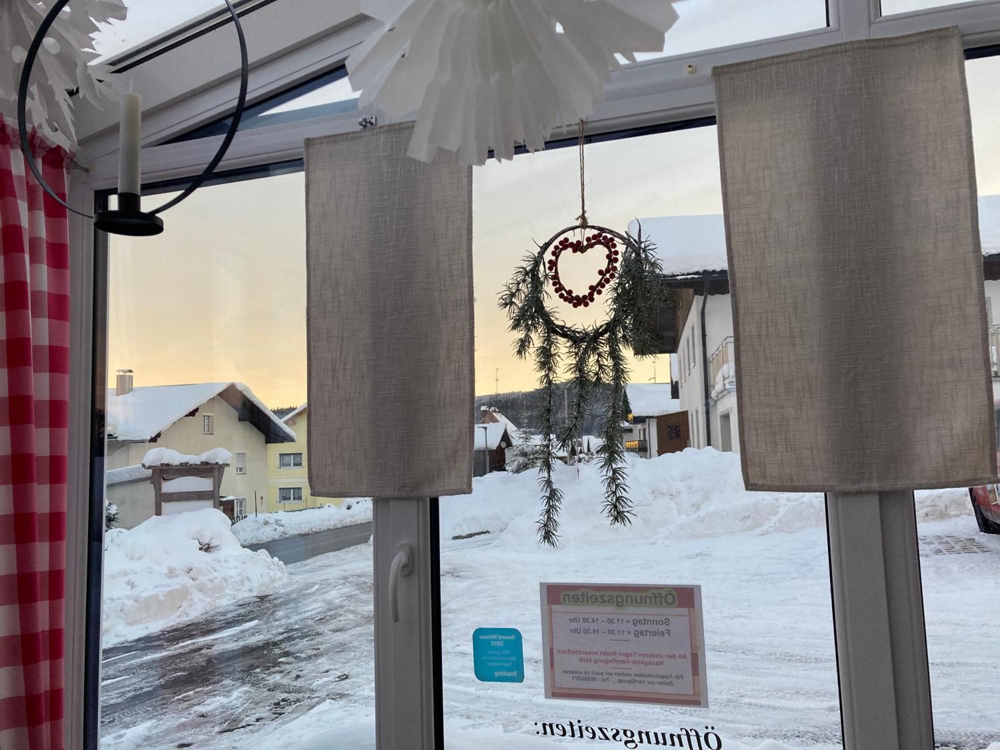 Zur Neuen Post Landgasthof Herzogsreut ภายนอก รูปภาพ